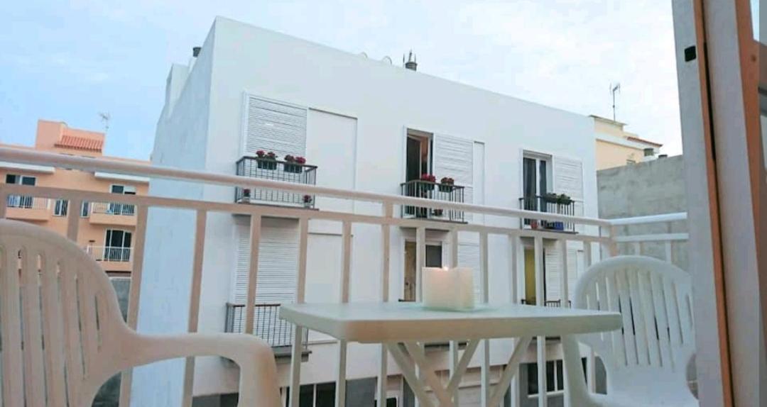 Cozy Apartment + Parking Playa San Juan Guía de Isora Exterior foto